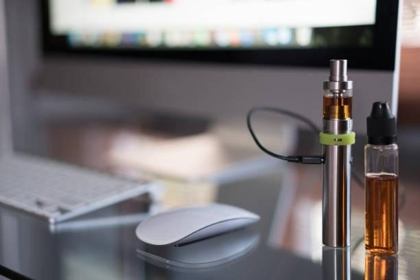 Vape Pen Woes: Solutions for When Your Device Fails After Charging 4 Vape Pen Woes: Solutions for When Your Device Fails After Charging 4