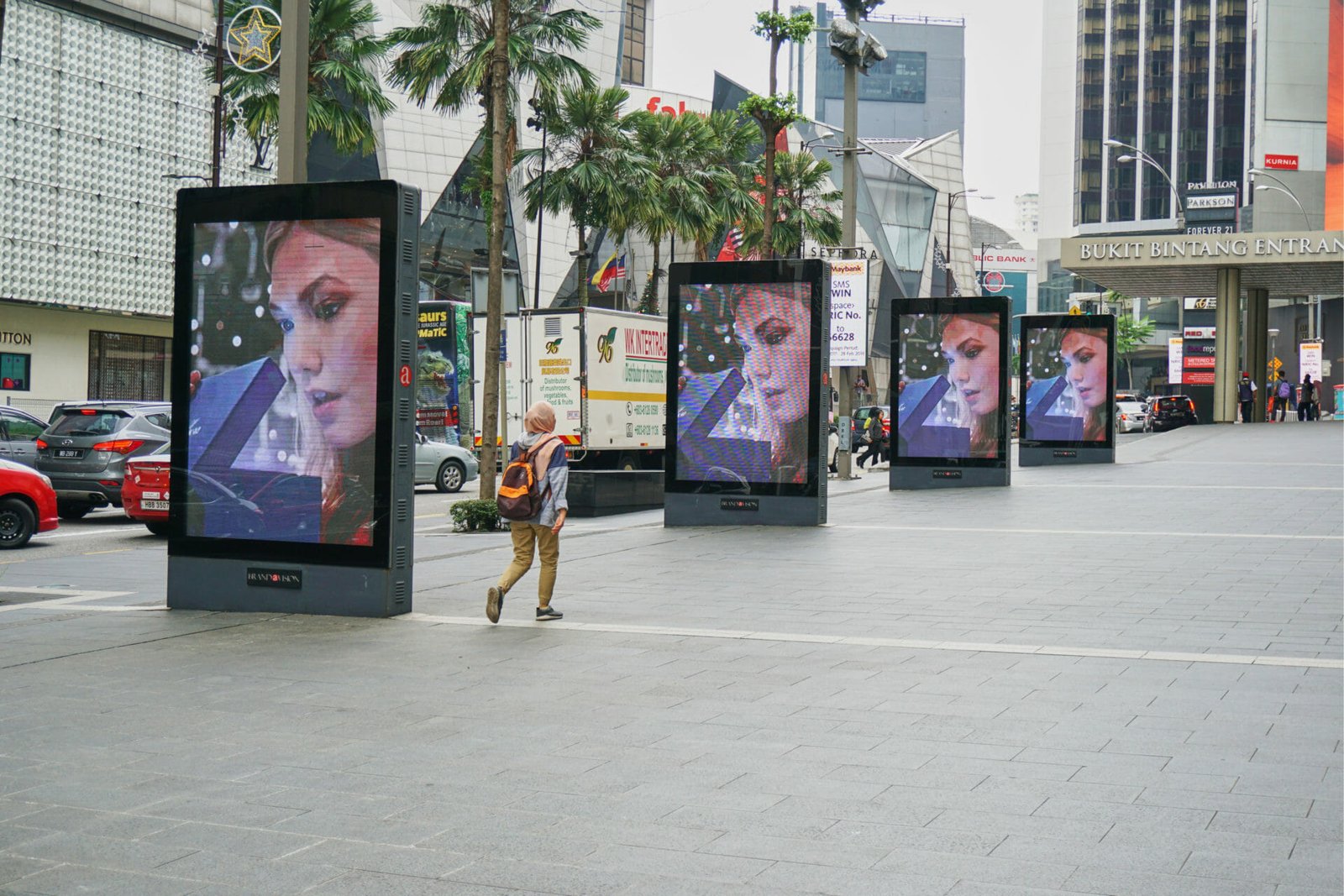 Revolutionizing Advertising: Embracing the Age of Mobil...