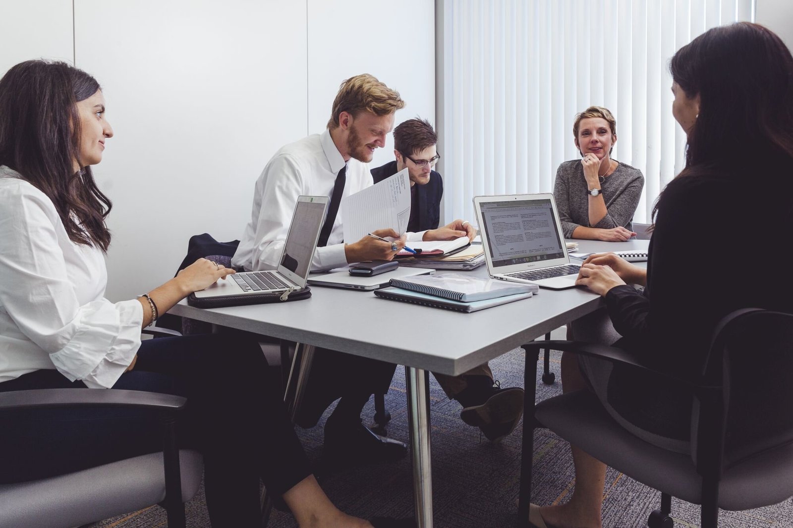 The Advantages of Hiring an Executive Recruitment Agenc...